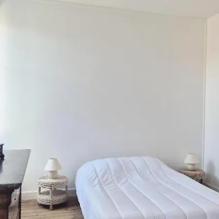 Maison Spacieuse Proche - 9 Pers. - Fr-1-879-18