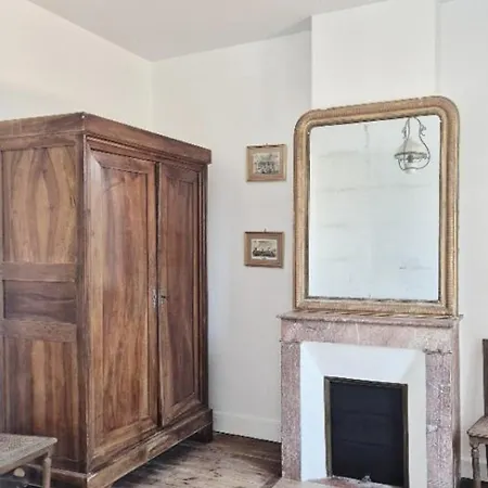 Maison Spacieuse Proche - 9 Pers. - Fr-1-879-18